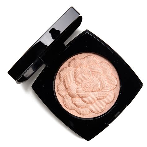 chanel highlighter review.